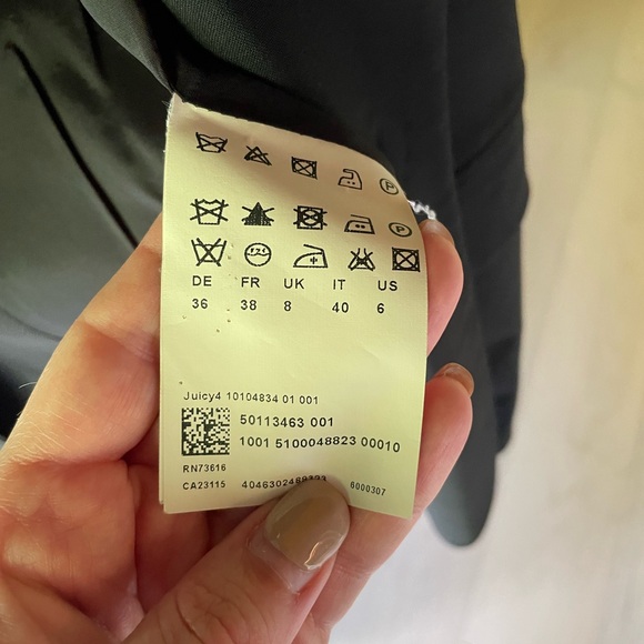 Hugo boss black tailored blazer size 6 - Picture 2 of 3